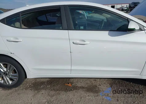2019 Hyundai Elantra Sel z USA, uszkodzony, nr VIN 5NPD84LF5KH414625